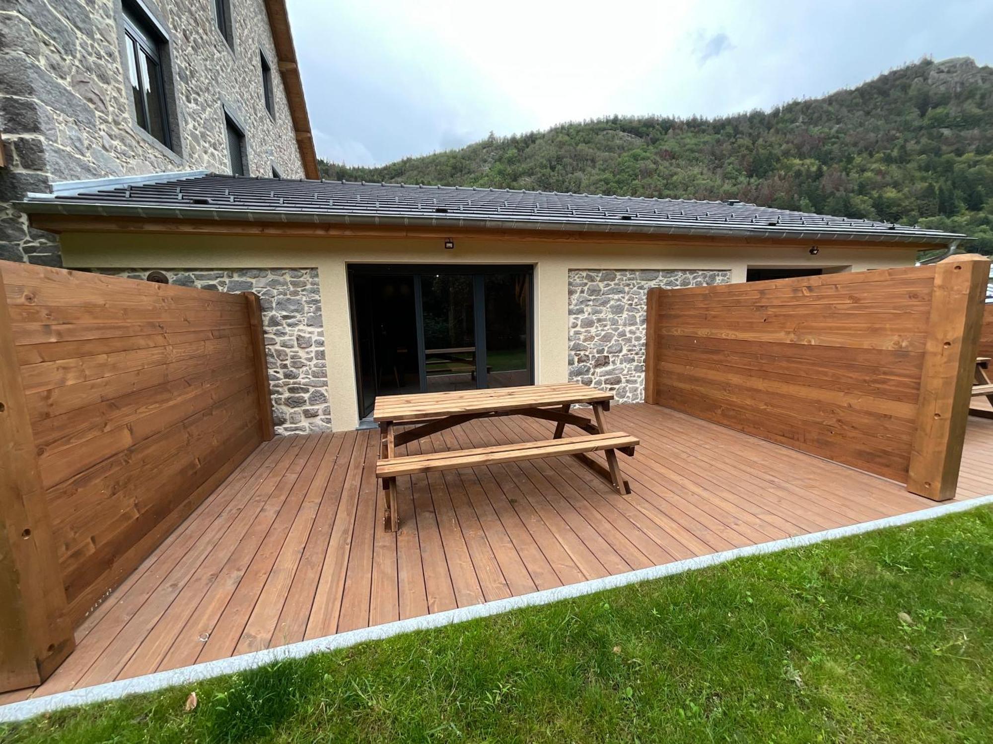 Gite Roche Des Ducs Avec Piscine Toute L'Annee, Spa, Sauna, Hammam Rochesson Exterior photo